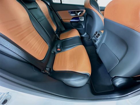 New 2026 Mercedes-Benz GLC 300 image 30