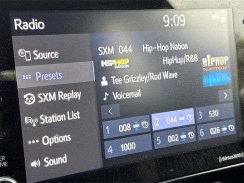 Used 2022 Toyota Corolla SE image 26