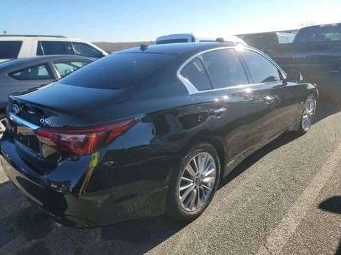 Used 2018 INFINITI Q50 Luxe w/ Essential Package (3.0T Luxe) image 2