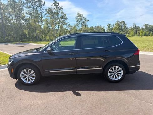 Used 2018 Volkswagen Tiguan SE FWD image 8