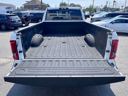 Used 2025 RAM 3500 Big Horn AWD/4WD image 7