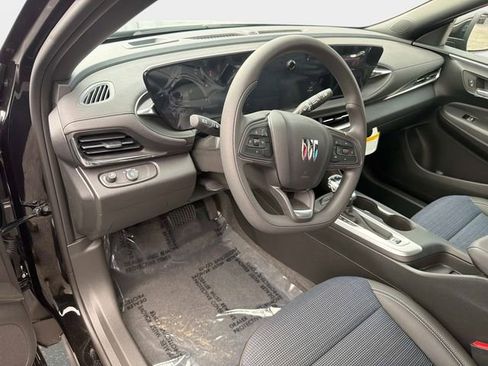 New 2026 Buick Envista Sport Touring FWD image 21