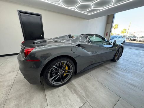 Used 2017 Ferrari 488 Spider RWD image 13