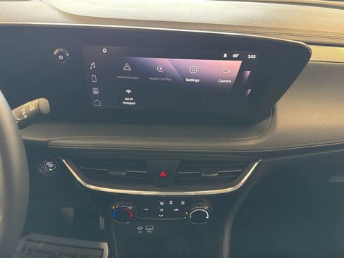 Used 2025 Buick Encore GX Sport Touring w/ Advanced Technology Package image 44