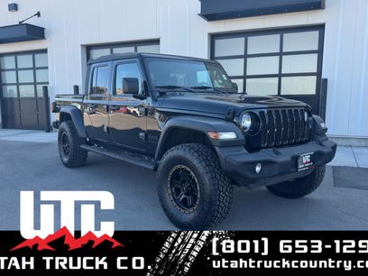 Used 2020 Jeep Gladiator Sport w/ Trailer Tow Package
