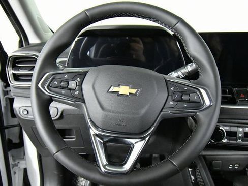 New 2026 Chevrolet TrailBlazer LT w/ Convenience Package image 2