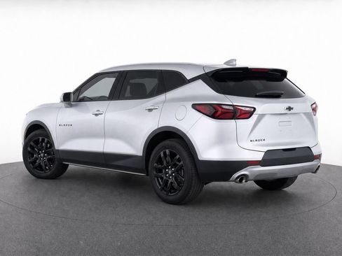 Used 2020 Chevrolet Blazer LT FWD image 3