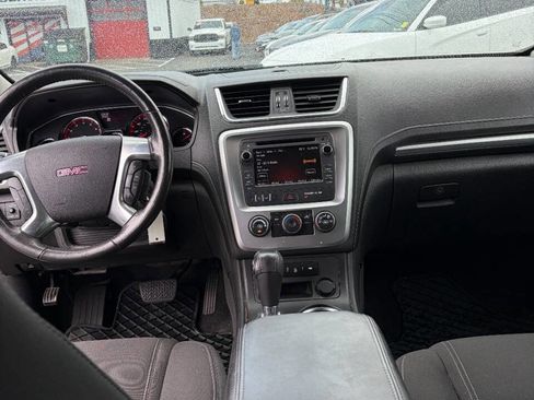 Used 2014 GMC Acadia SLE FWD image 13