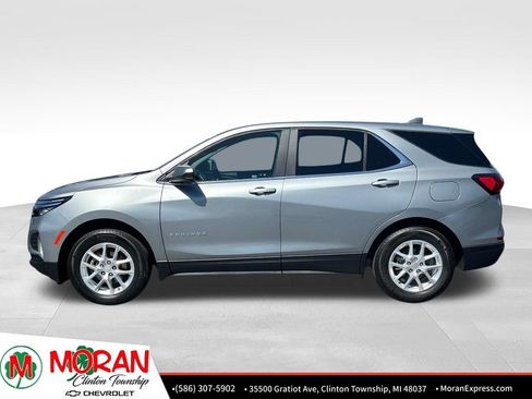Certified 2024 Chevrolet Equinox LT FWD image 3