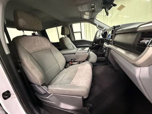 Used 2024 Ford F350 XLT AWD/4WD image 24