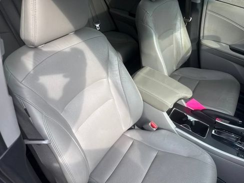 Used 2014 Honda Accord EX-L image 16