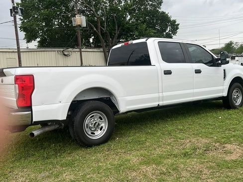 Used 2020 Ford F250 XL w/ Power Equipment Group RWD image 5