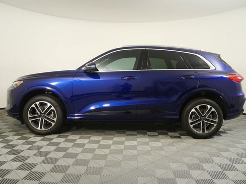 Used 2025 Audi Q5 Premium AWD/4WD image 6