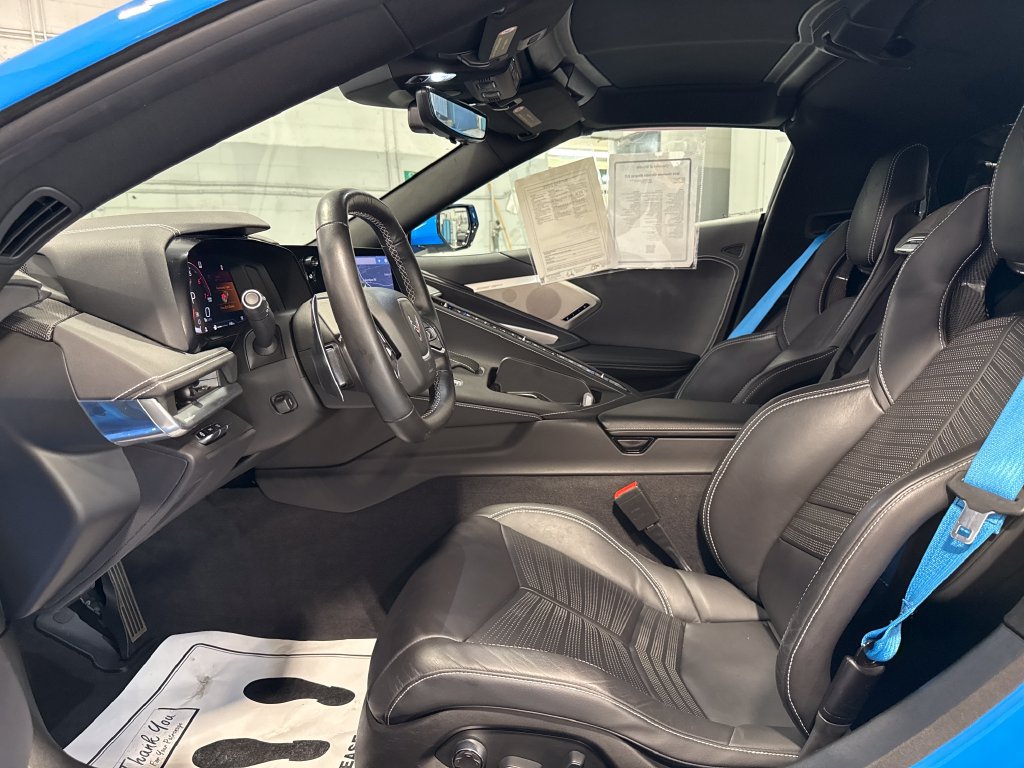 Used 2021 Chevrolet Corvette Stingray Preferred Cpe w/ Battery Protection Package RWD image 28