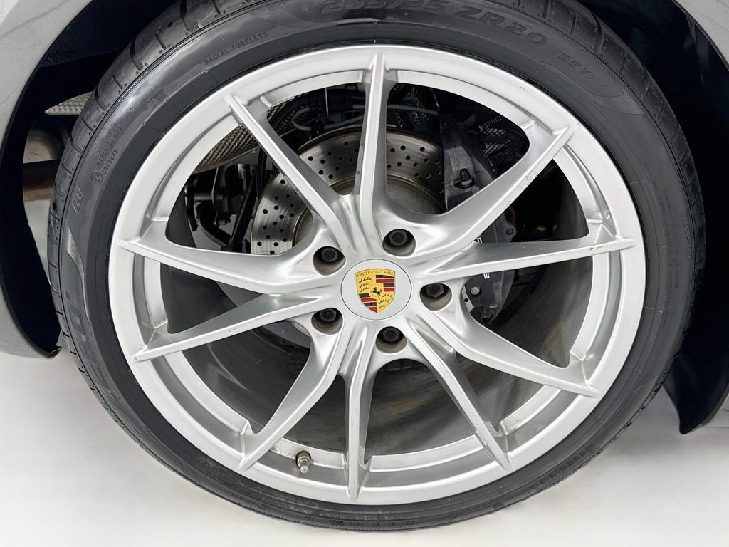 Used 2018 Porsche 718 Boxster RWD image 28