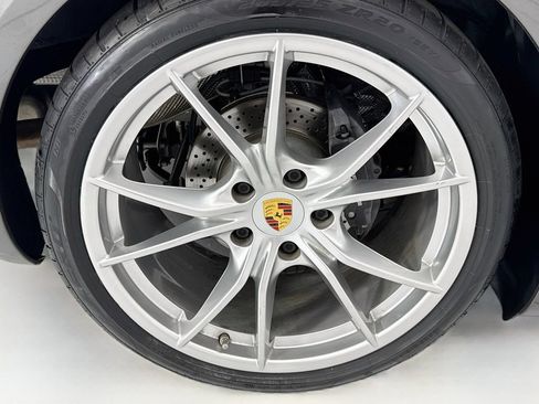 Used 2018 Porsche 718 Boxster RWD image 28