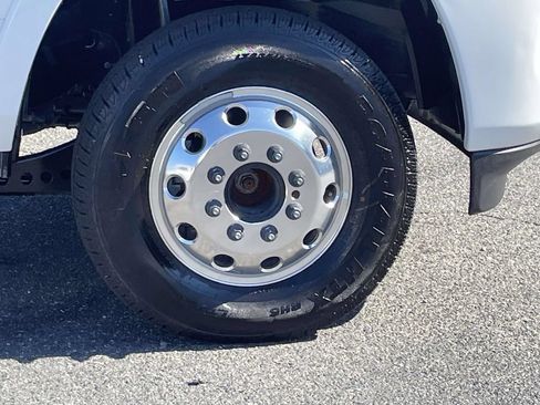 New 2026 RAM 3500 Limited AWD/4WD image 10