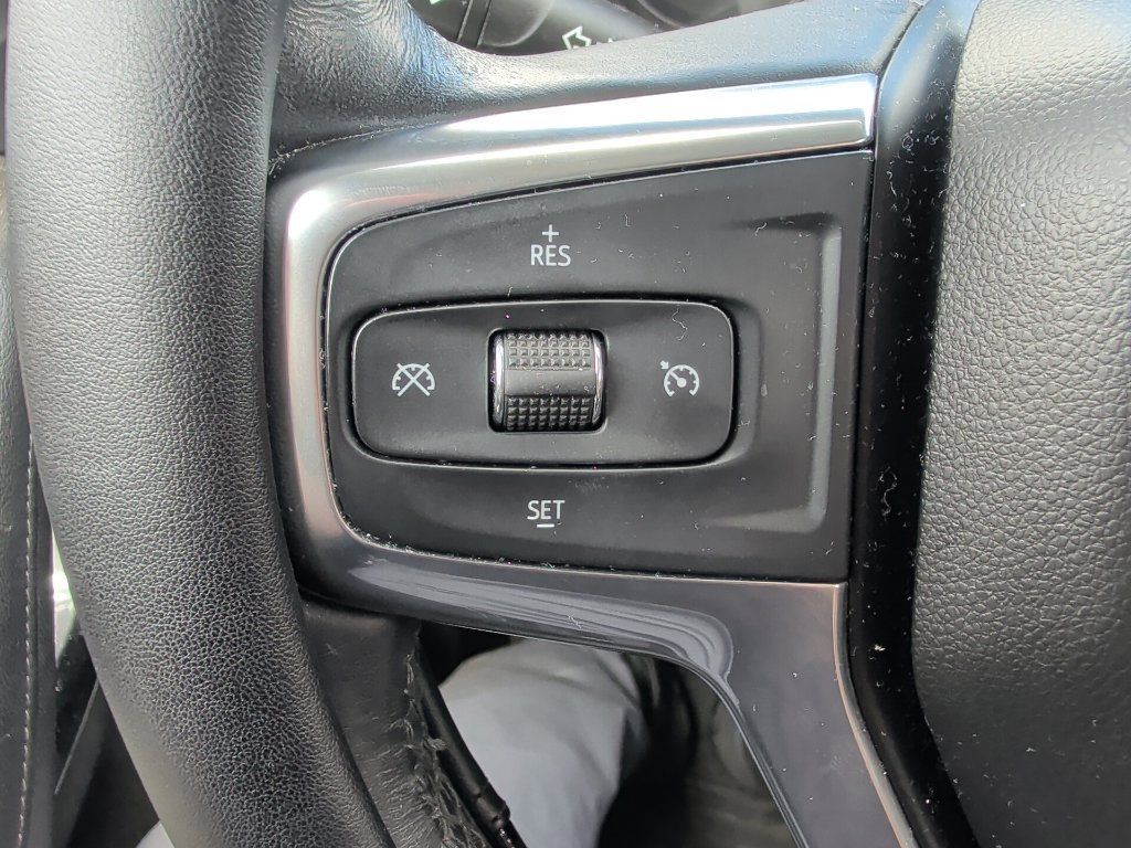 Used 2019 Chevrolet Blazer LT FWD image 10