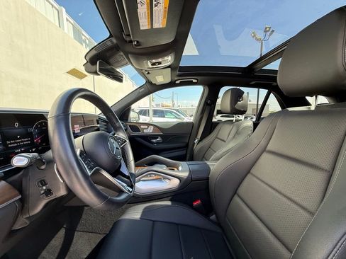 Used 2025 Mercedes-Benz GLE 450 4MATIC image 18