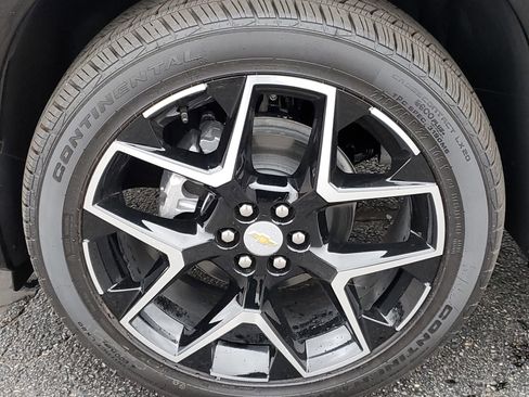 New 2026 Chevrolet Traverse High Country w/ LPO, Floor Liner Package image 97