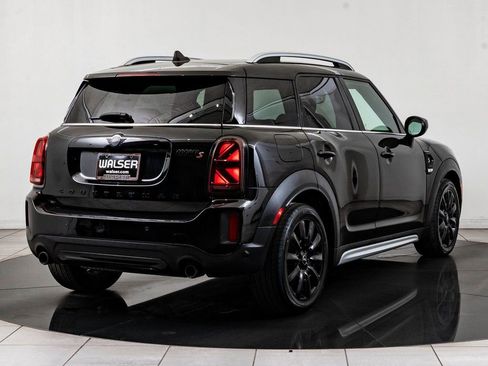 Used 2022 MINI Cooper Countryman S w/ Premium Package image 10