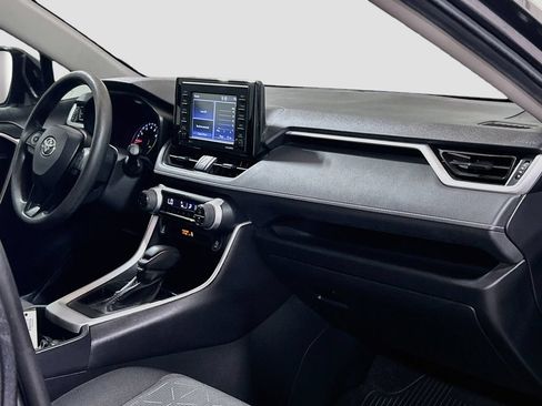 Used 2020 Toyota RAV4 XLE FWD image 25