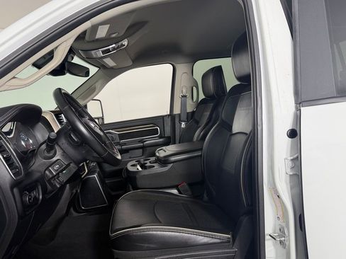 Used 2024 RAM 2500 Laramie w/ Safety Group AWD/4WD image 22