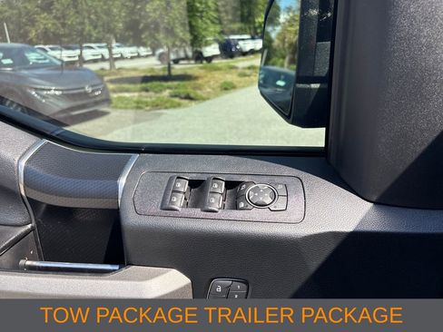 Used 2018 Ford F150 Raptor w/ Equipment Group 802A Luxury AWD/4WD image 12