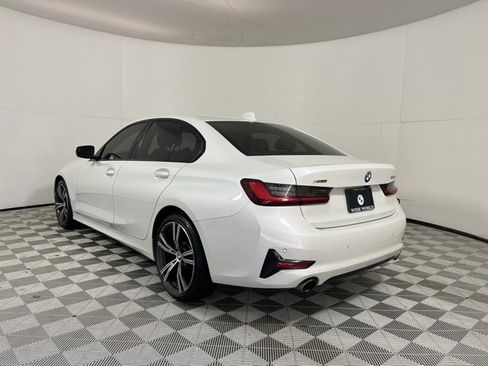 Used 2022 BMW 330i xDrive Sedan w/ Driving Assistance Package image 5