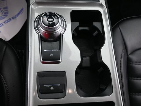 Certified 2024 Ford Edge SEL AWD/4WD image 12