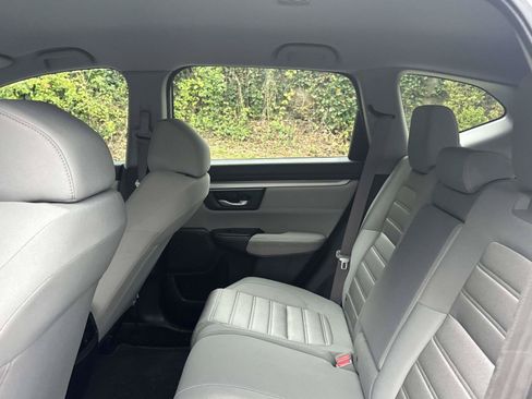 Used 2019 Honda CR-V LX image 13
