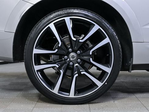Certified 2023 Volvo XC60 B5 Ultimate image 40