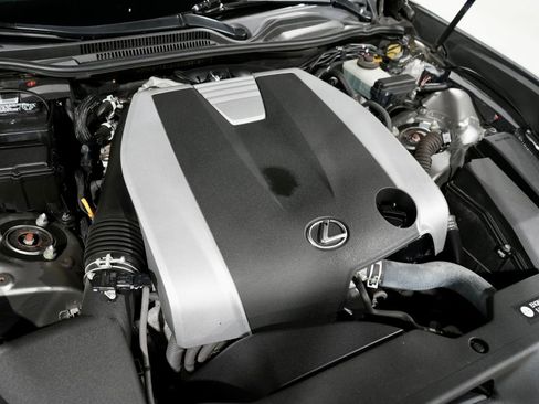 Used 2016 Lexus RC 300 AWD image 12