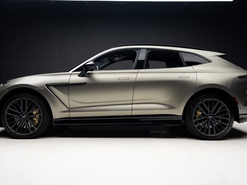 Used 2023 Aston Martin DBX 707 AWD/4WD image 17