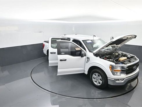 Certified 2022 Ford F150 XLT image 33