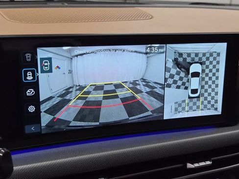 Used 2025 Hyundai Sonata Limited image 31