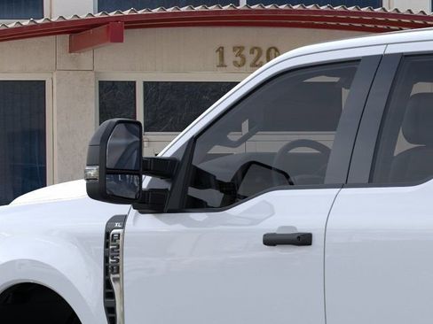 New 2026 Ford F250 XL w/ XL Off-Road Package AWD/4WD image 21