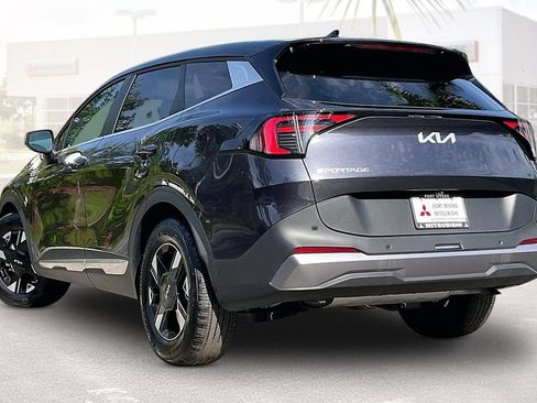 Used 2026 Kia Sportage LX FWD image 29