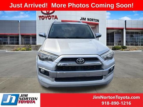 Used 2015 Toyota 4Runner Limited RWD image 2