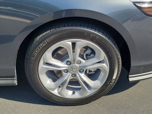 Certified 2025 Honda Accord LX image 6