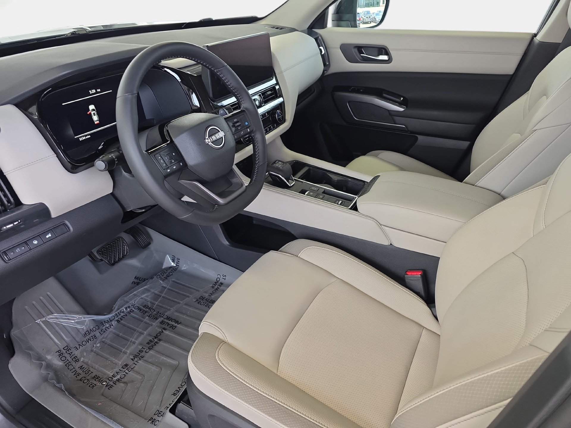 New 2026 Nissan Pathfinder SL w/ Cargo Package FWD image 16