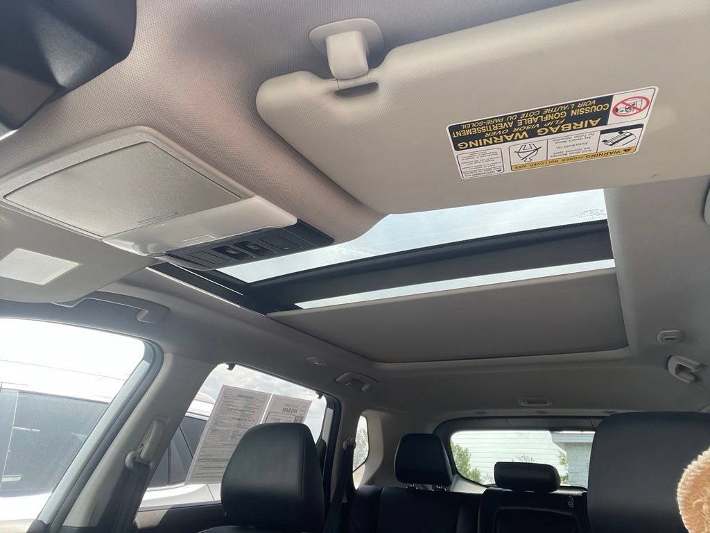 Certified 2023 Nissan Rogue SV w/ SV Premium B Package AWD/4WD image 24