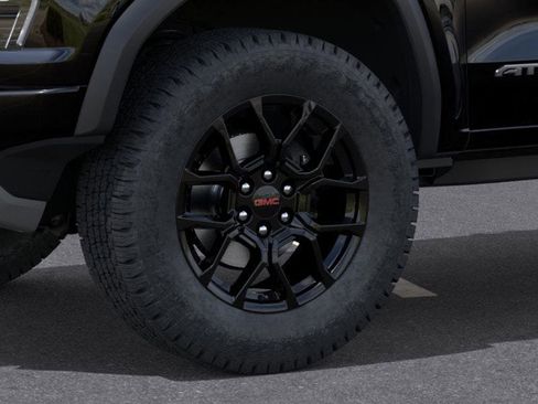 New 2026 GMC Canyon AT4 image 33