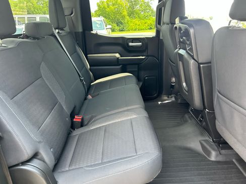 Used 2022 Chevrolet Silverado 1500 Custom AWD/4WD image 26