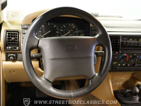 Used 1996 Land Rover Discovery AWD/4WD image 40