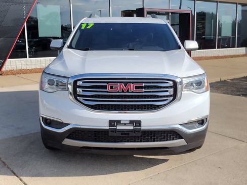 Used 2017 GMC Acadia SLE w/ Driver Alert Package I FWD image 2