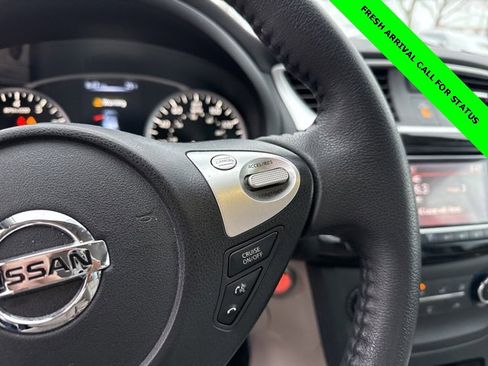 Used 2017 Nissan Sentra SV image 11