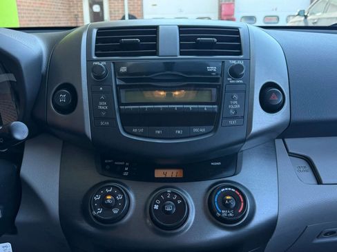 Used 2011 Toyota RAV4 4WD w/ Base L4 Extra Value Pkg image 18