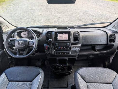 Used 2026 RAM ProMaster 2500 w/ Convenience Group FWD image 30