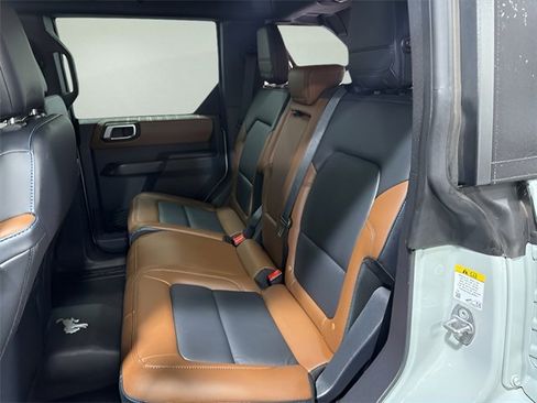 Used 2024 Ford Bronco Outer Banks image 28